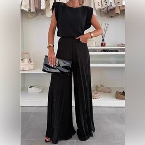 Ivora Two Piece Pleated Set
